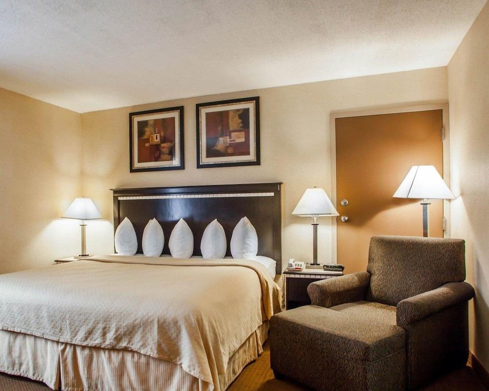 Quality Inn Aurora - Naperville Area Luaran gambar